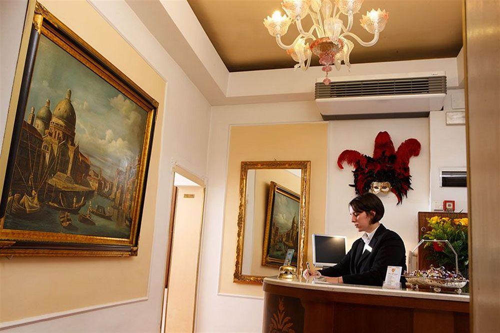 Alle Guglie Boutique Hotel Venice Nội địa bức ảnh
